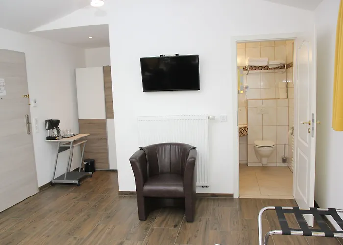 Am Donaubogen 3* Sarching