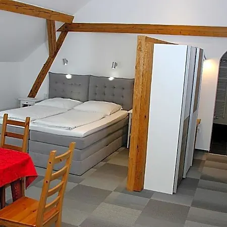 Am Donaubogen Hotel 3*