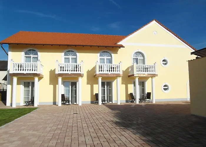 Otel Am Donaubogen Sarching